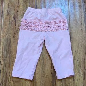 ✨NWOT Infant Ruffle Bottom Pants! ✨